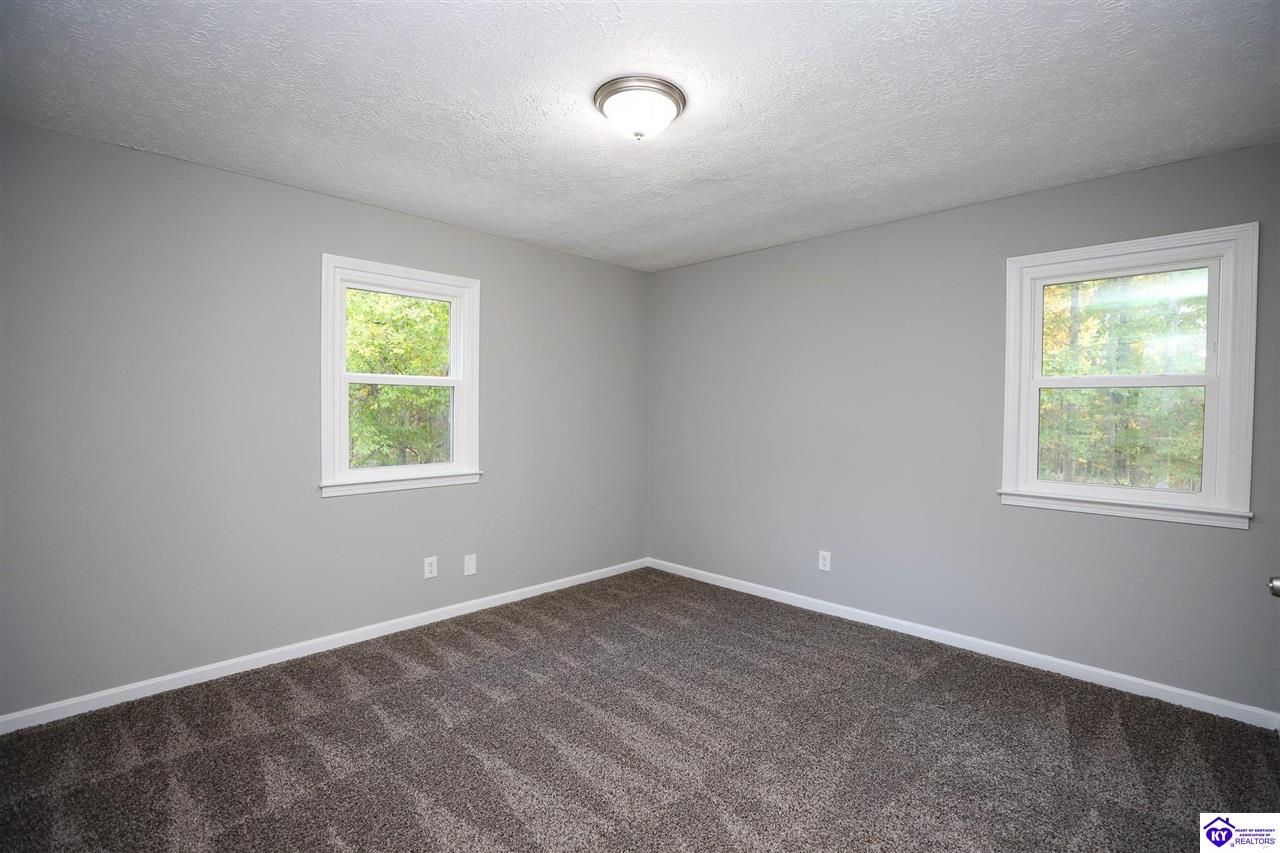 Listing Picture 113 E Tophill Terrace Elizabethtown, KY 42701 MLS HK25004698