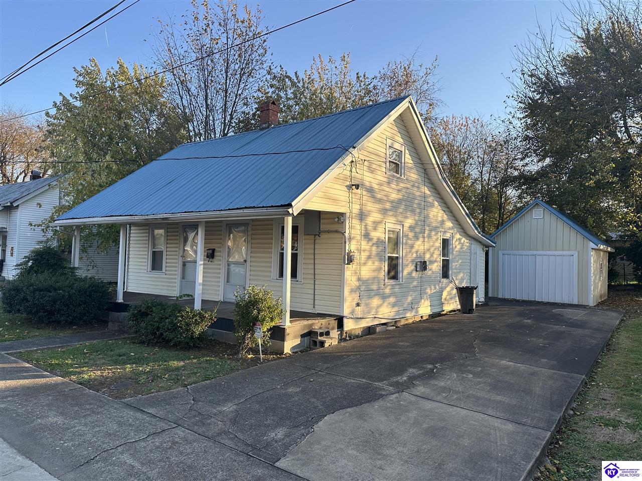 208 Rose StreetCampbellsville,&nbsp;KY&nbsp;42718