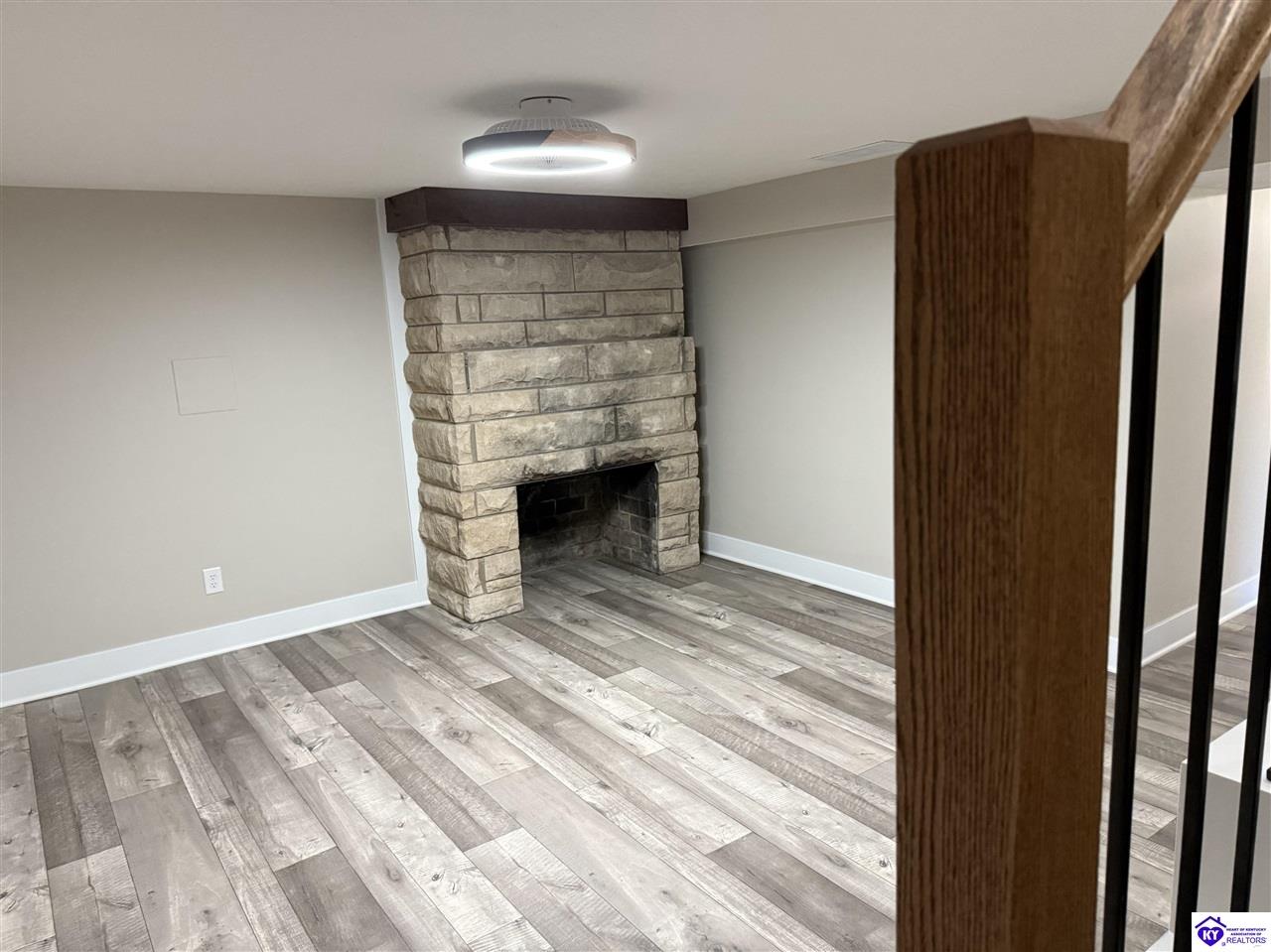 Listing Picture 1825 N Main Street Munfordville, KY 42765 MLS HK25004711