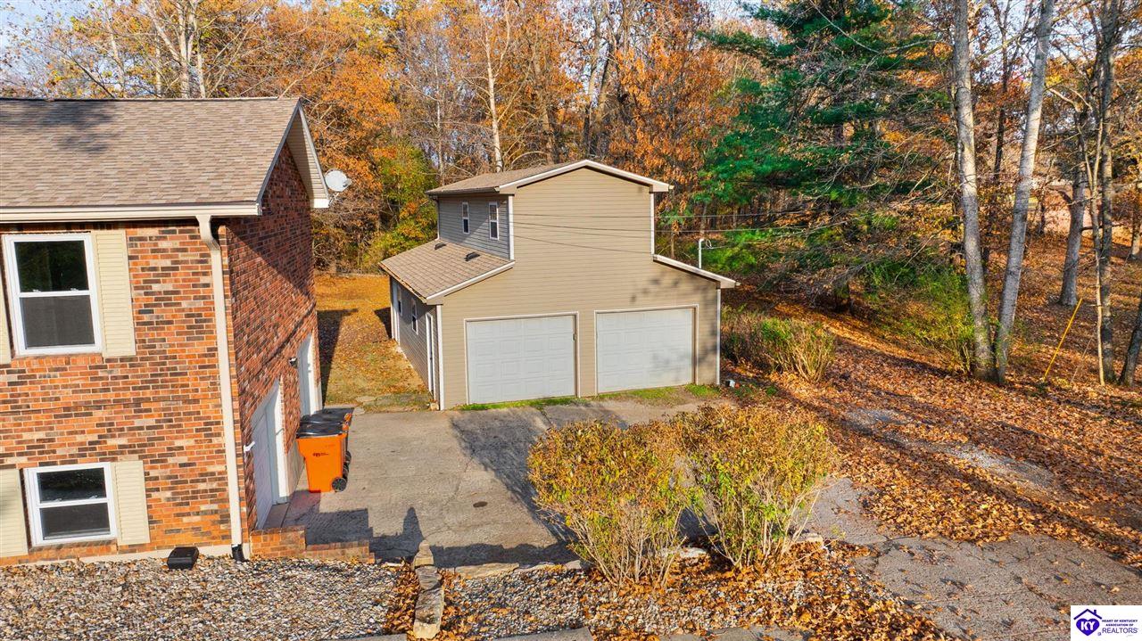 Listing Picture 929 Hickory Drive Vine Grove, KY 40175 MLS HK25004733