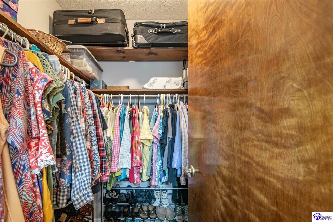 Listing Picture 397 Piping Rock Road Brandenburg, KY 40108 MLS HK25004740