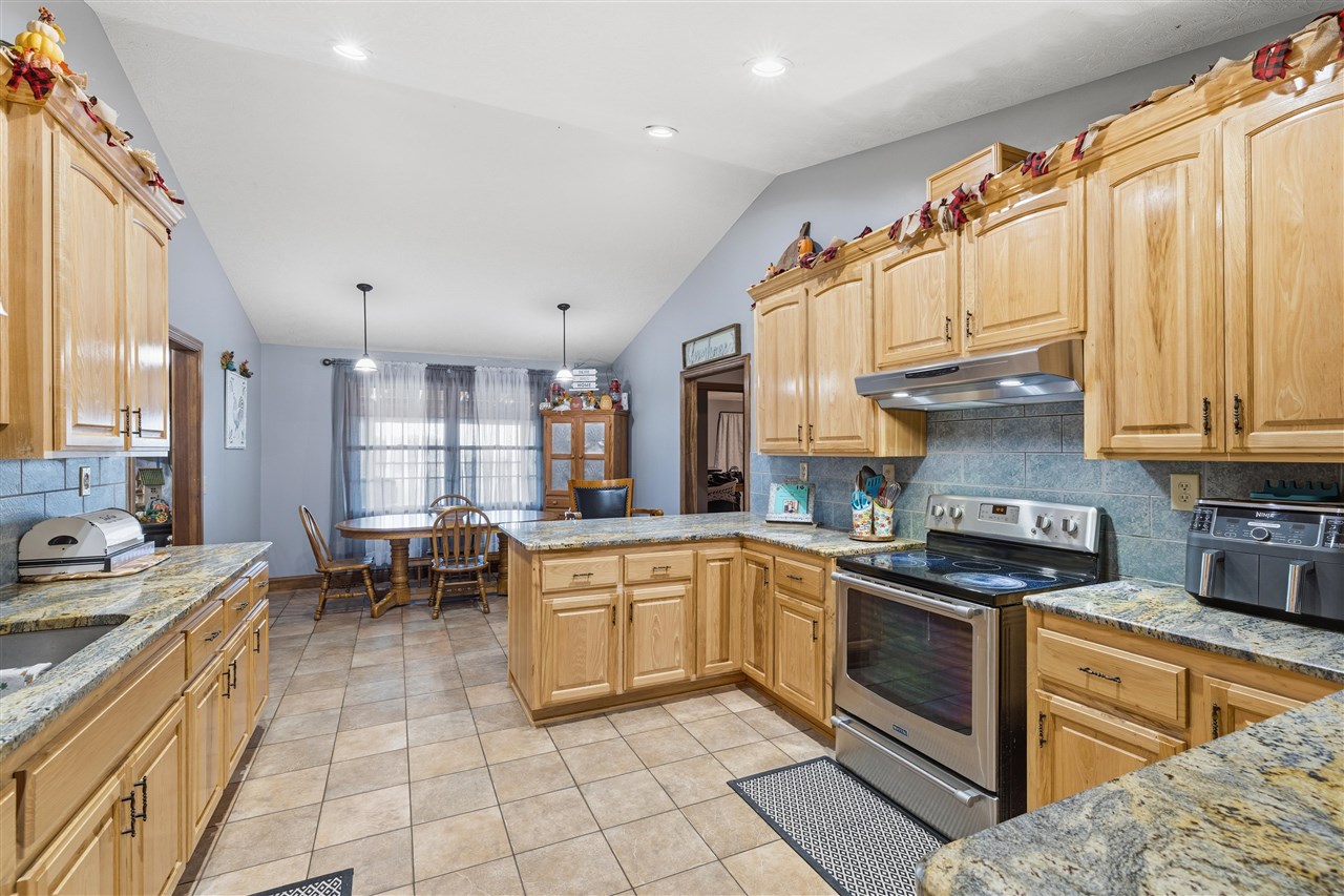 124 Clark Cemetery Road