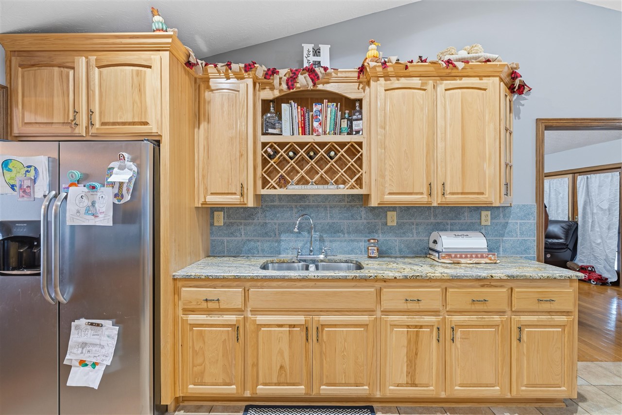 124 Clark Cemetery Road