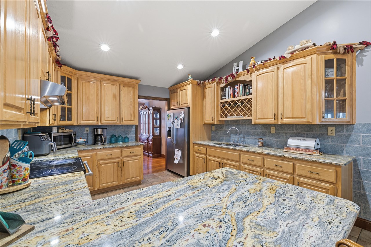 124 Clark Cemetery Road