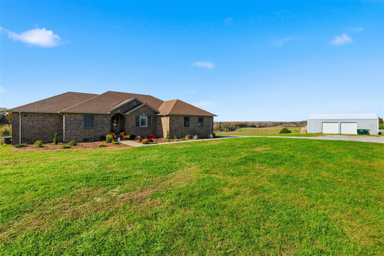 124 Clark Cemetery Road