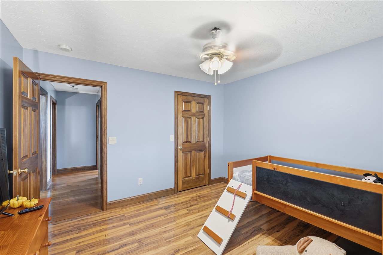 124 Clark Cemetery Road