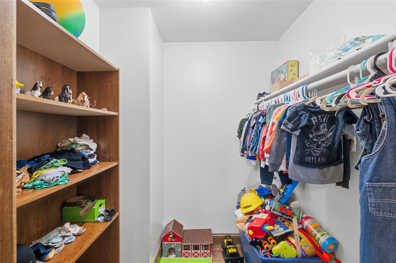 124 Clark Cemetery Road