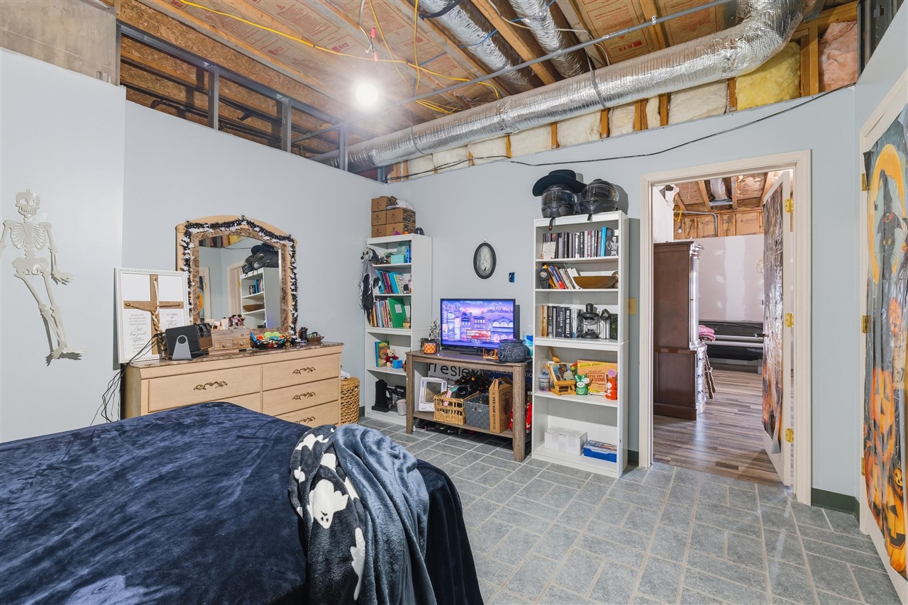 124 Clark Cemetery Road