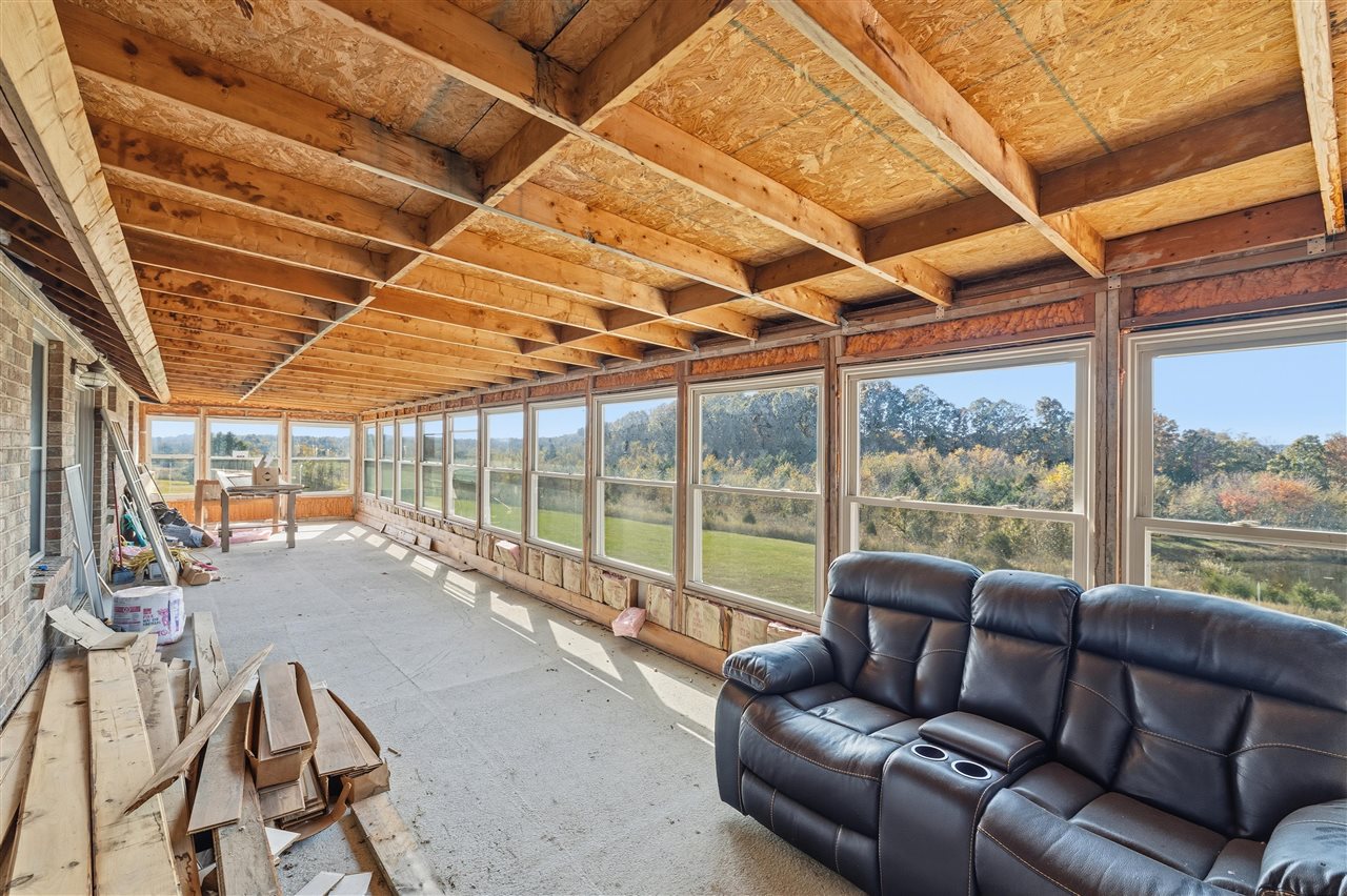 124 Clark Cemetery Road