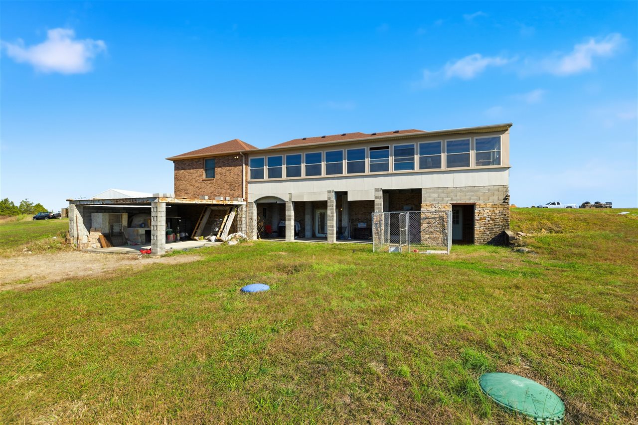 124 Clark Cemetery Road