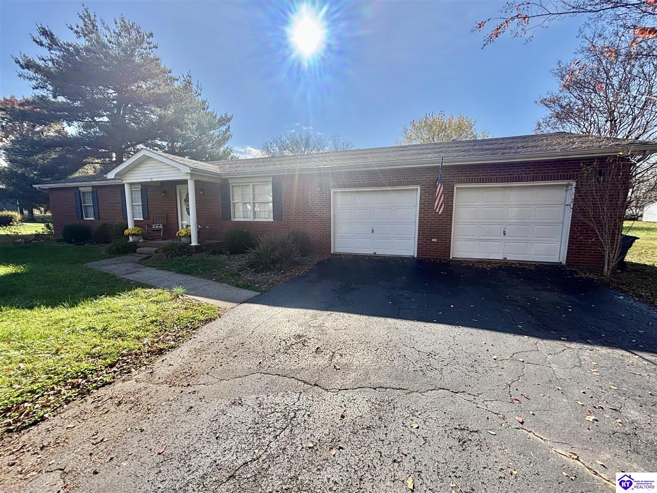 Listing Picture 71 Dowell Street Campbellsville, KY 42718 MLS HK25004761