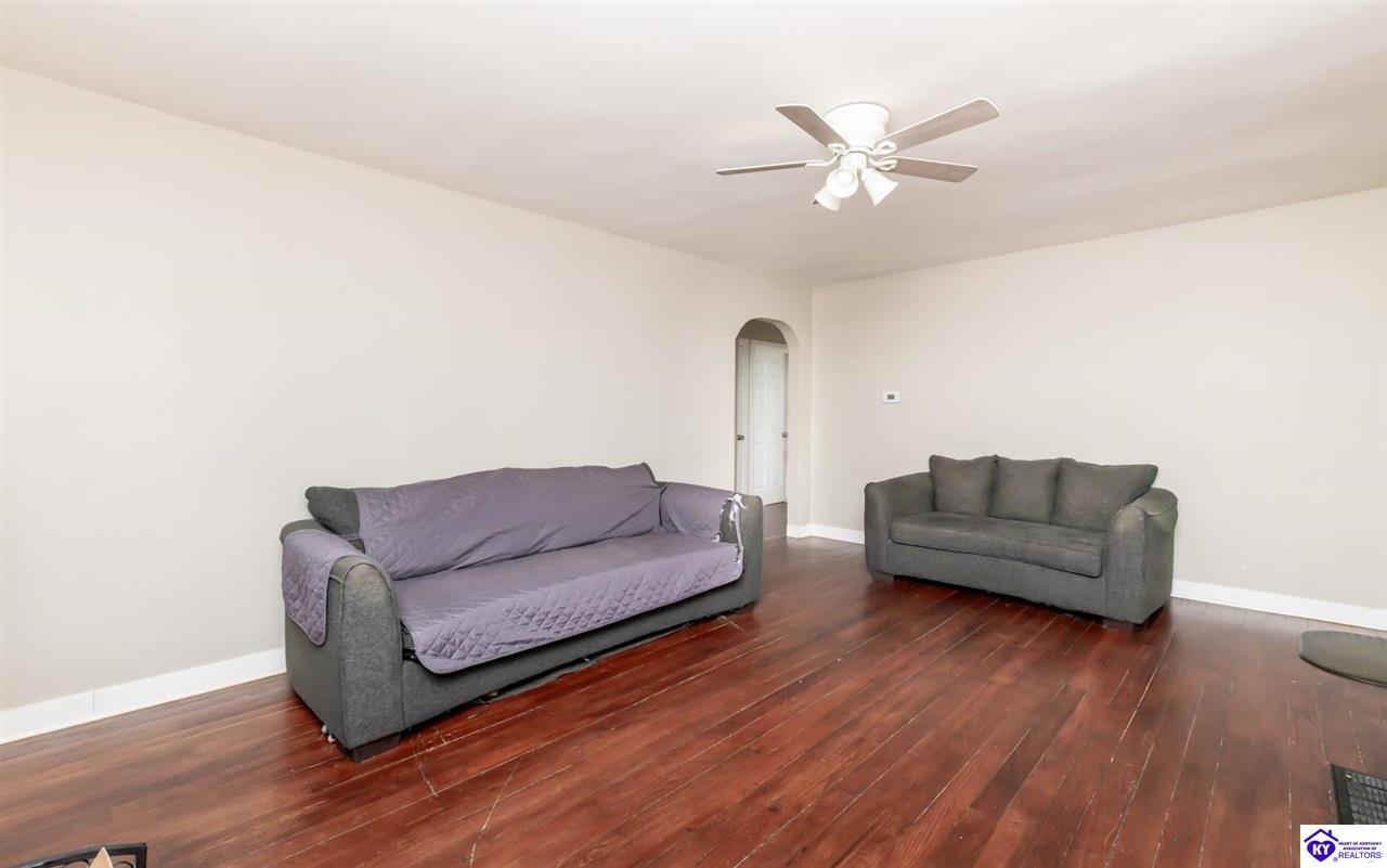 Listing Picture 2670 S Wilson Avenue Radcliff, KY 40160 MLS HK25004832