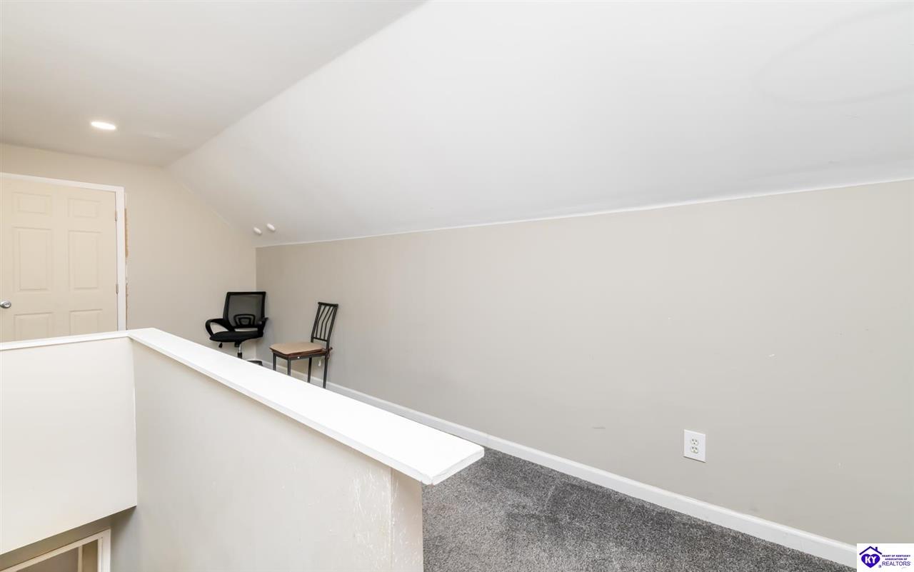 Listing Picture 2670 S Wilson Avenue Radcliff, KY 40160 MLS HK25004832