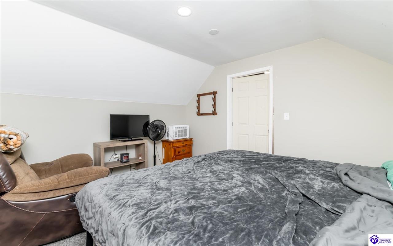 Listing Picture 2670 S Wilson Avenue Radcliff, KY 40160 MLS HK25004832