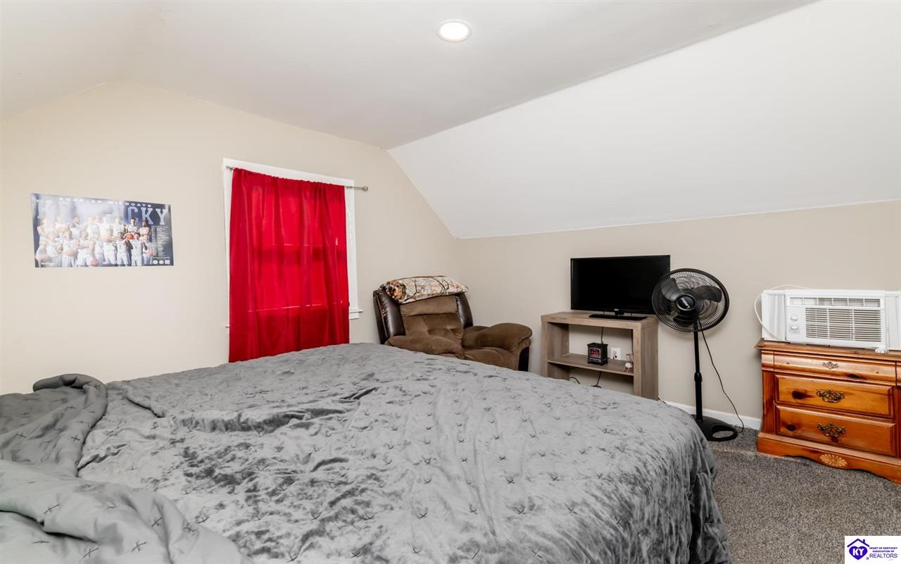 Listing Picture 2670 S Wilson Avenue Radcliff, KY 40160 MLS HK25004832