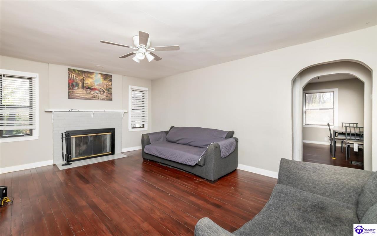 Listing Picture 2670 S Wilson Avenue Radcliff, KY 40160 MLS HK25004832