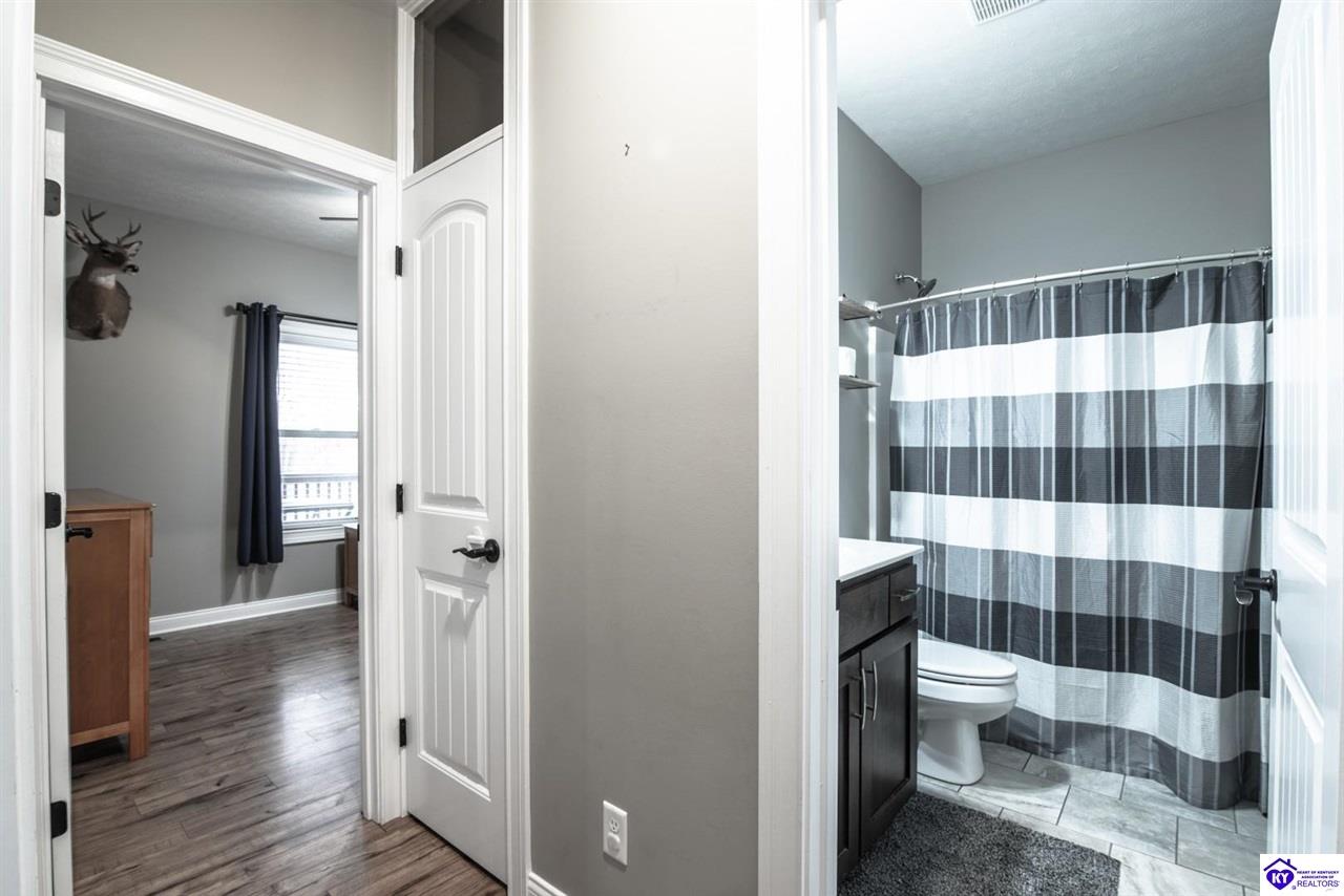 Listing Picture 68 Lonnie Lawson Court Brandenburg, KY 40108 MLS HK25004838