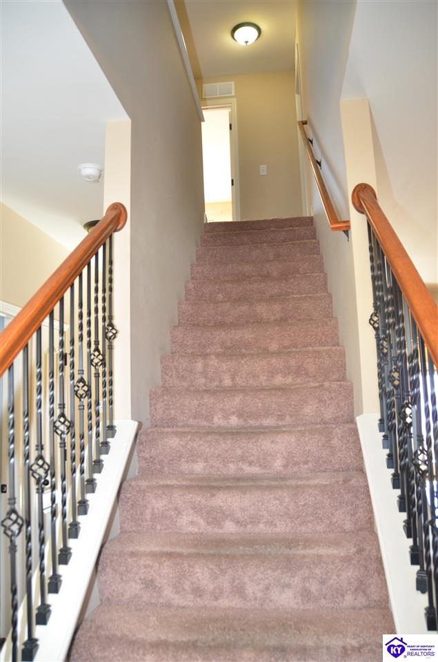Listing Picture 309 Merlot Court Vine Grove, KY 40175 MLS HK25004853