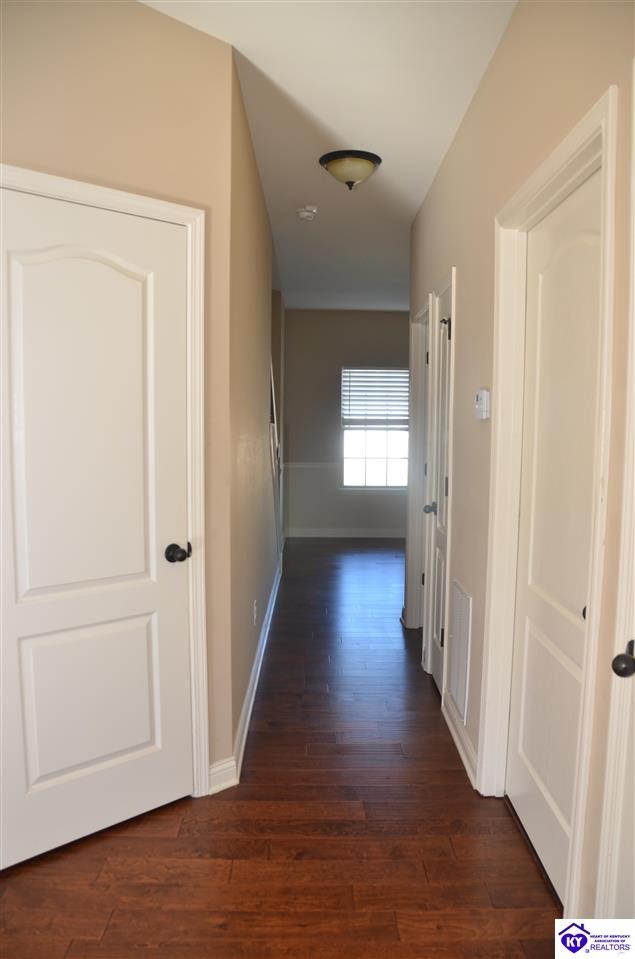 Listing Picture 309 Merlot Court Vine Grove, KY 40175 MLS HK25004853