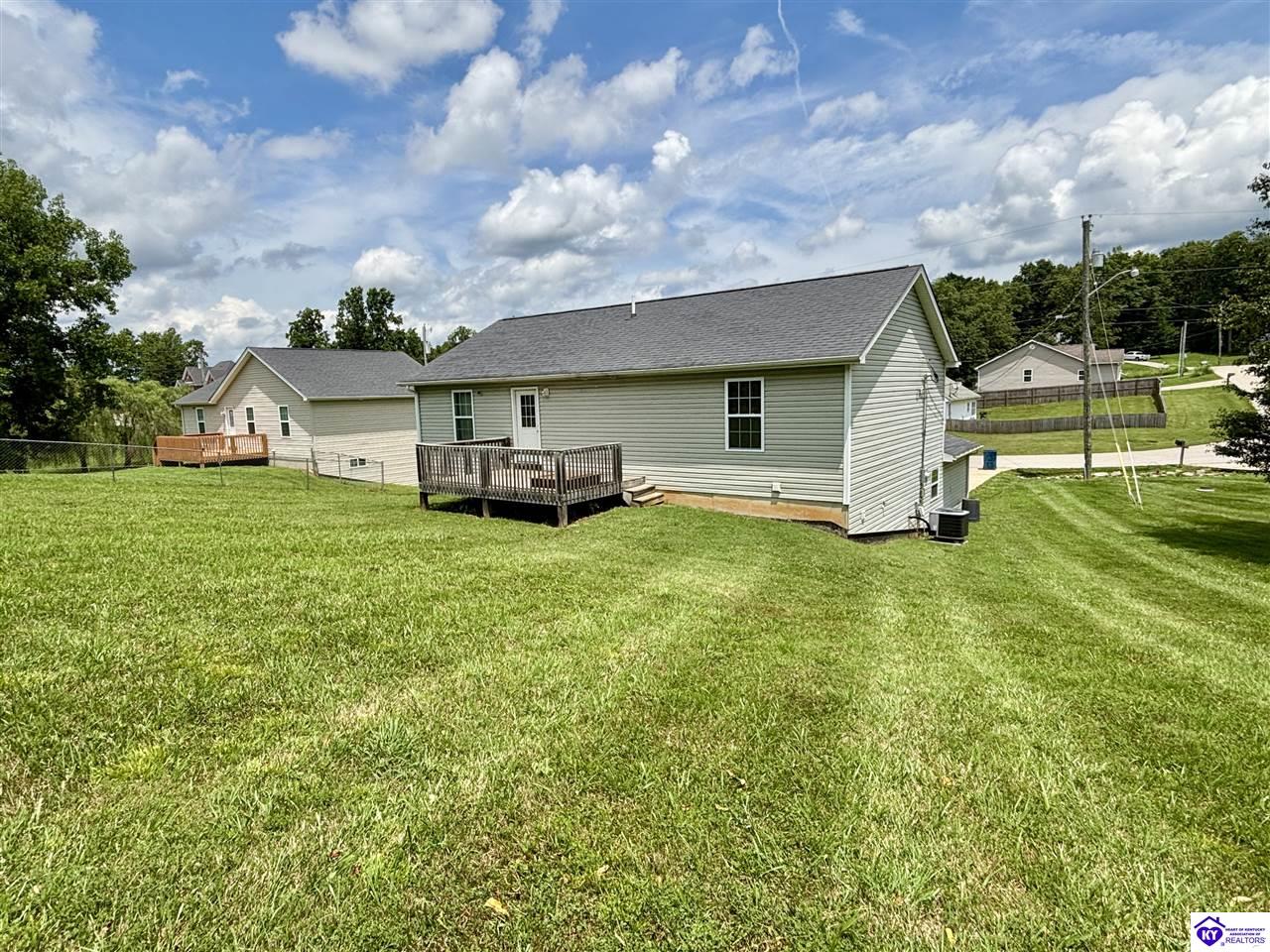 Listing Picture 350 School Side Drive Brandenburg, KY 40108 MLS HK25004855
