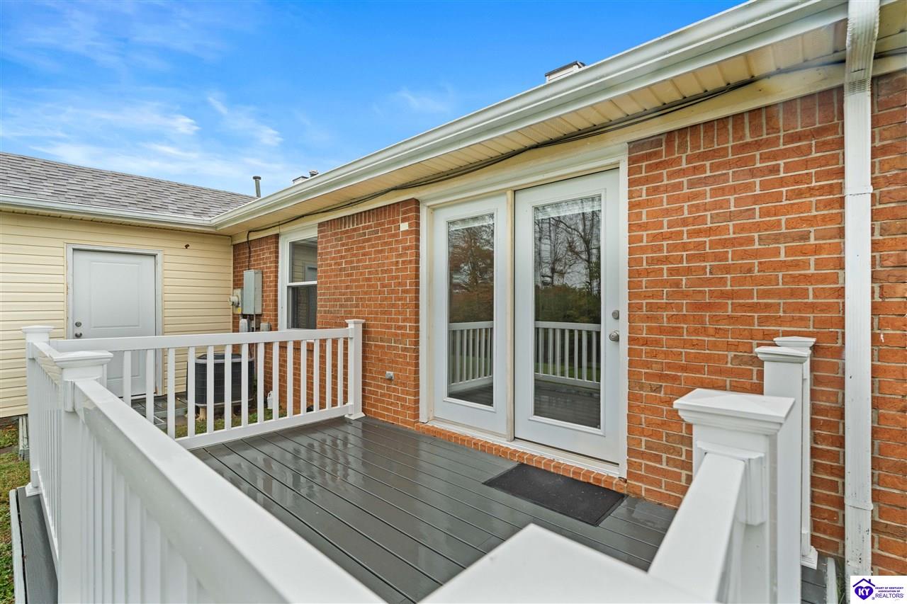 Listing Picture 1025 Colonial Drive Elizabethtown, KY 42701 MLS HK25004869