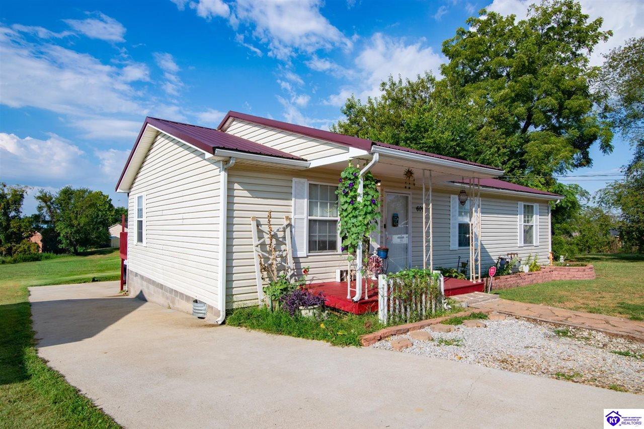 609 Moore DriveElizabethtown, KY 42701