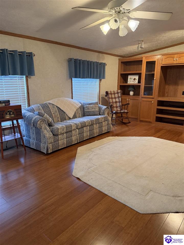 Listing Picture 274 3rd Street Elizabethtown, KY 42701 MLS HK25004934