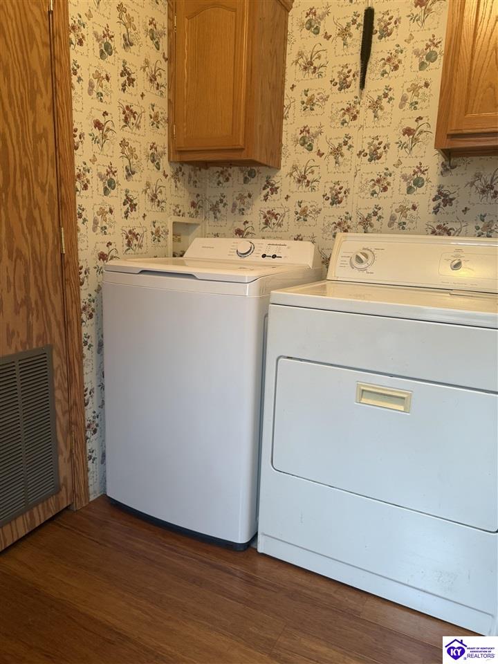 Listing Picture 274 3rd Street Elizabethtown, KY 42701 MLS HK25004934