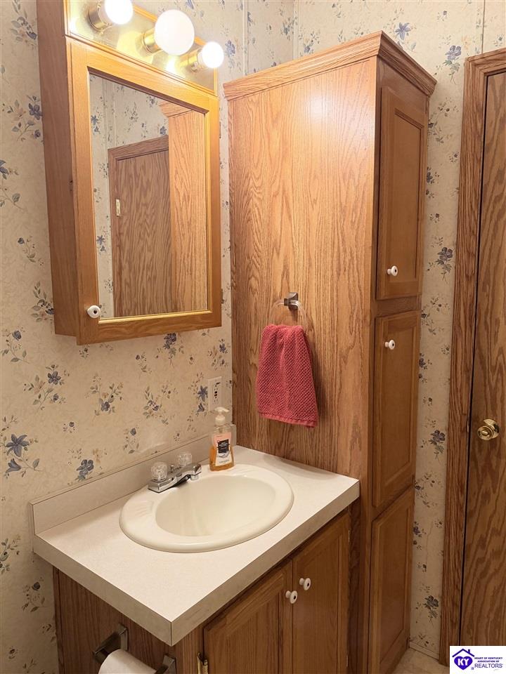 Listing Picture 274 3rd Street Elizabethtown, KY 42701 MLS HK25004934