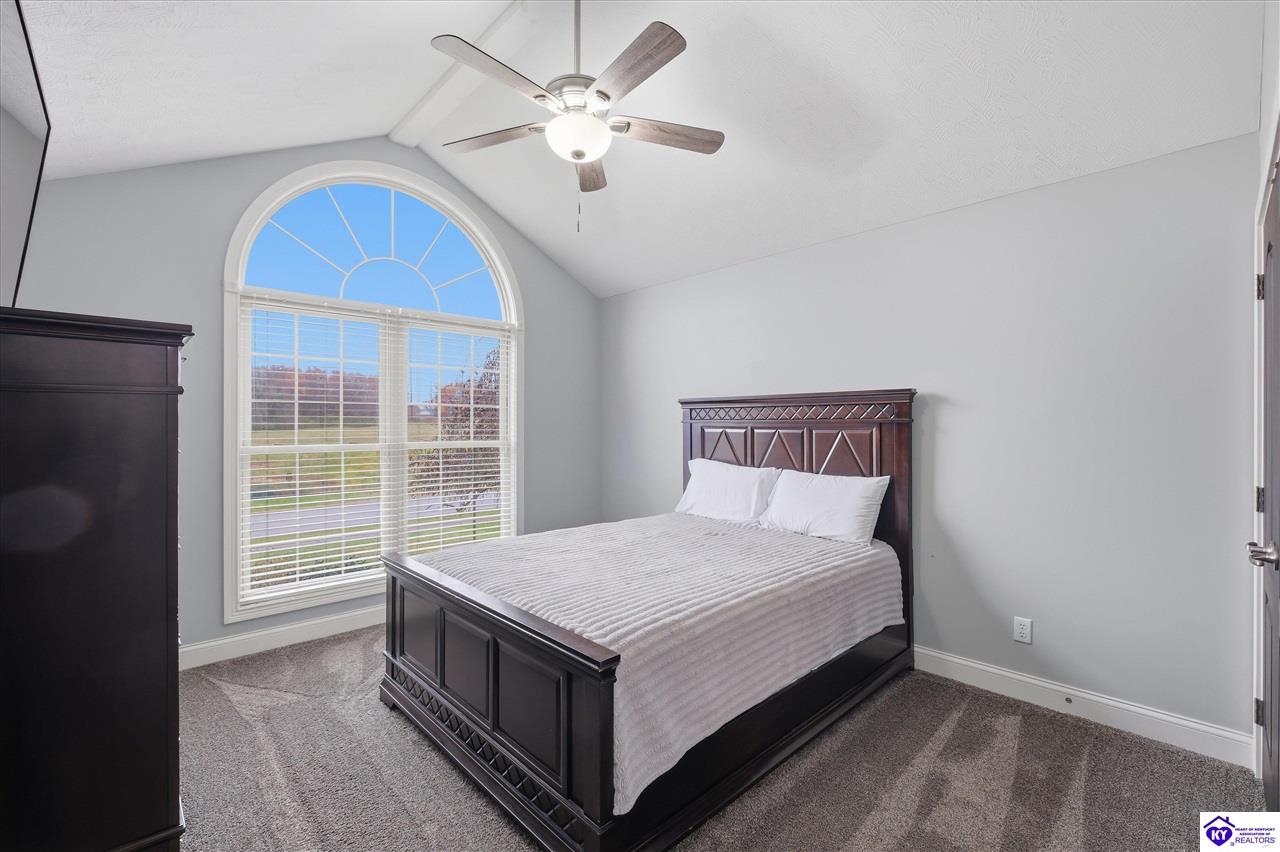 Listing Picture 421 E Woodlake Circle Mount Washington, KY 40047 MLS HK25004939