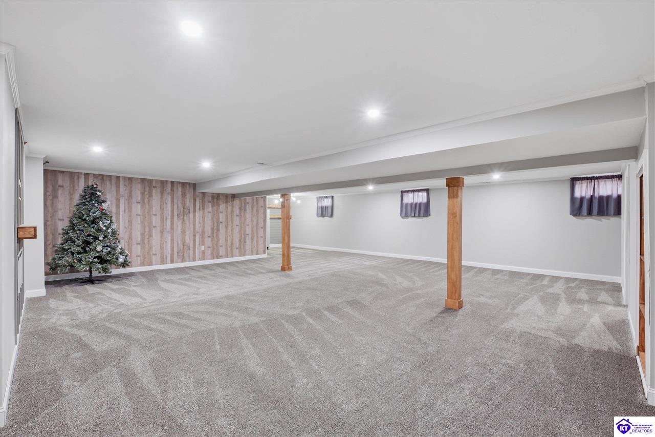 Listing Picture 421 E Woodlake Circle Mount Washington, KY 40047 MLS HK25004939