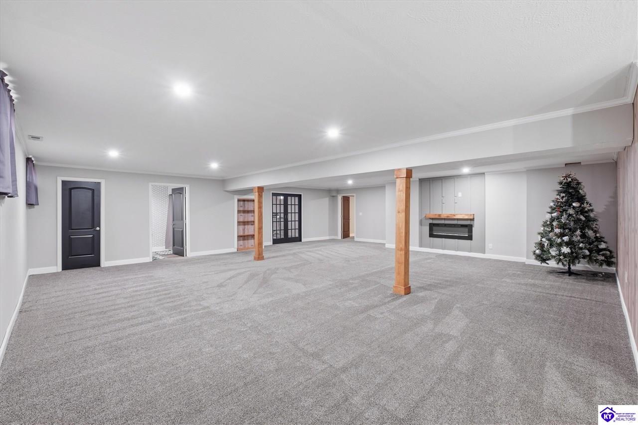 Listing Picture 421 E Woodlake Circle Mount Washington, KY 40047 MLS HK25004939