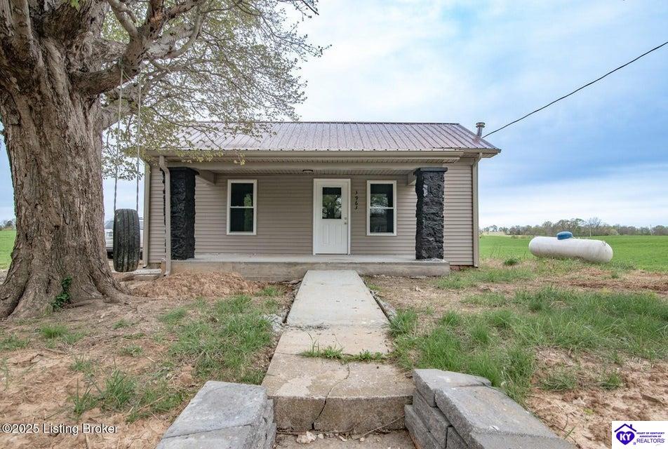 3963 Old Lexington RoadCave City,&nbsp;KY&nbsp;42127