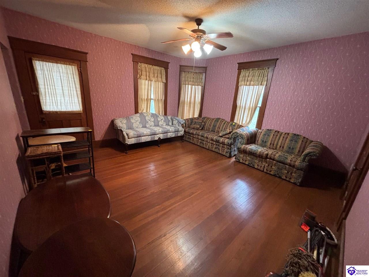 Listing Picture 108 Owl Creek Drive Vine Grove, KY 40175 MLS HK25004984