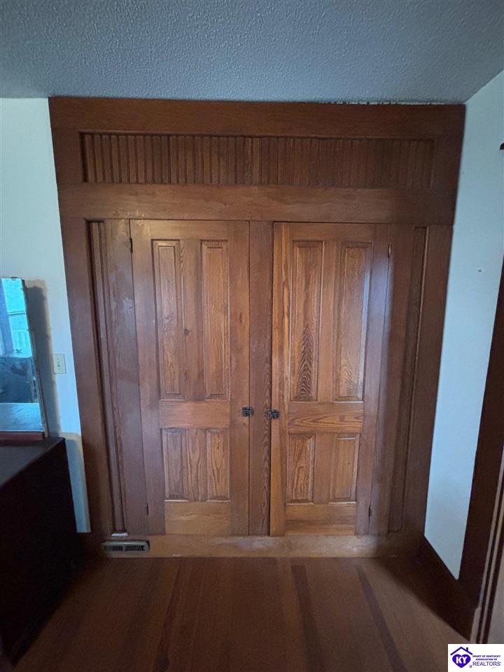 Listing Picture 108 Owl Creek Drive Vine Grove, KY 40175 MLS HK25004984