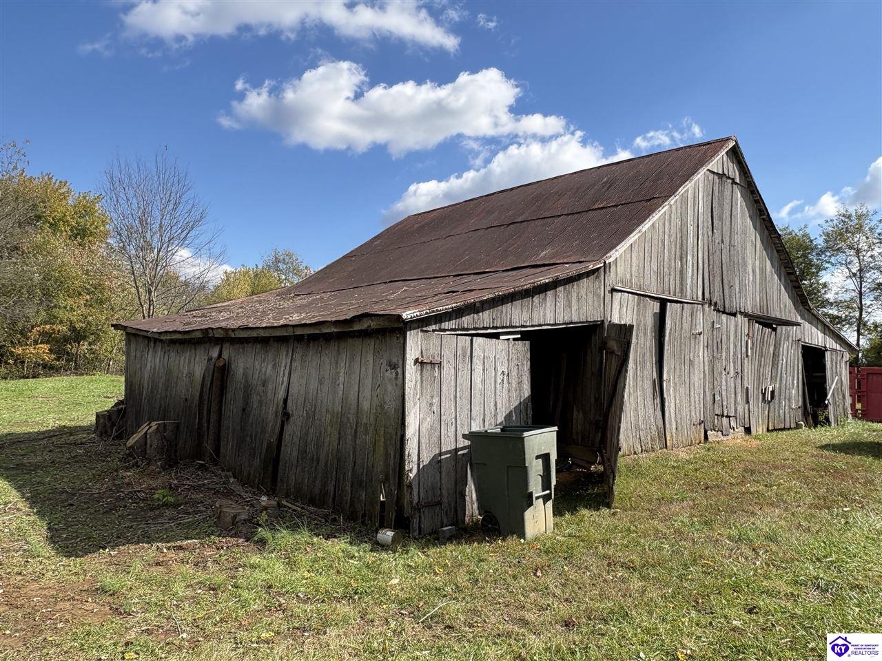 Listing Picture 108 Owl Creek Drive Vine Grove, KY 40175 MLS HK25004984