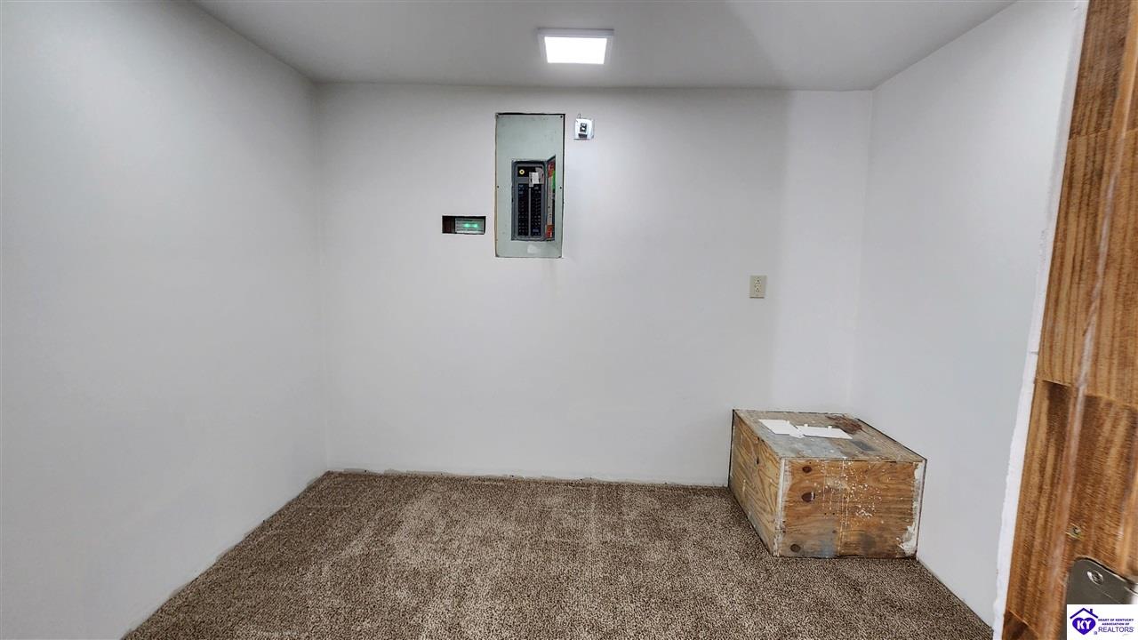 Listing Picture 3013 S Woodland Drive Radcliff, KY 40160 MLS HK25004992