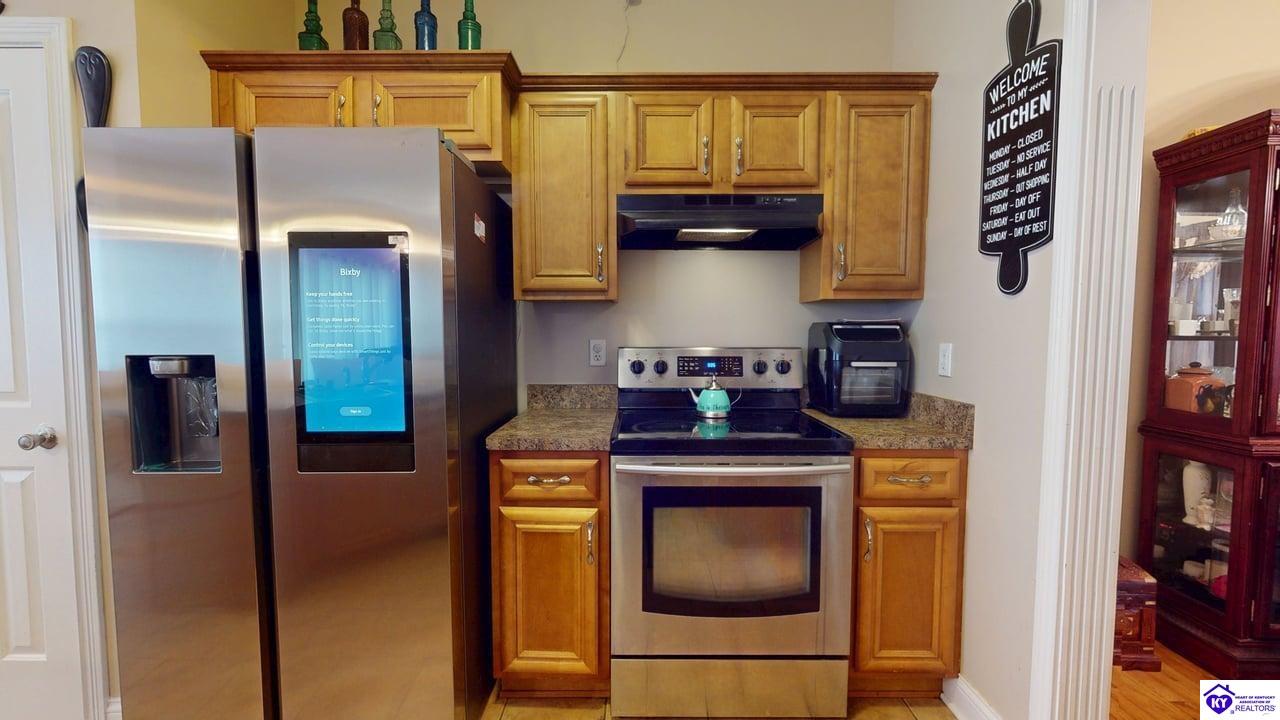 Listing Picture 317 Vineland Place Drive Vine Grove, KY 40175 MLS HK25004998
