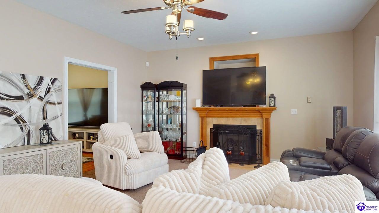 Listing Picture 317 Vineland Place Drive Vine Grove, KY 40175 MLS HK25004998