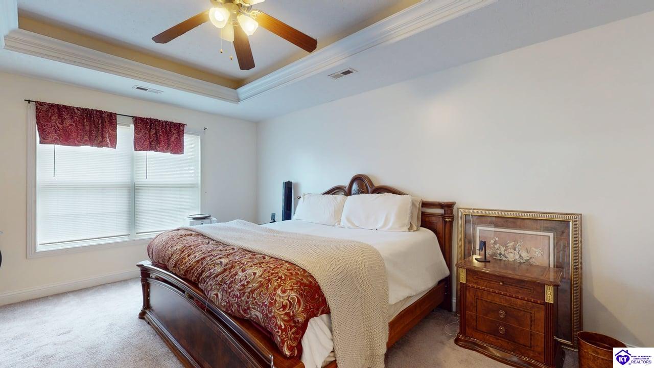 Listing Picture 317 Vineland Place Drive Vine Grove, KY 40175 MLS HK25004998