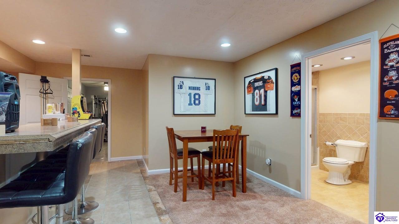Listing Picture 317 Vineland Place Drive Vine Grove, KY 40175 MLS HK25004998