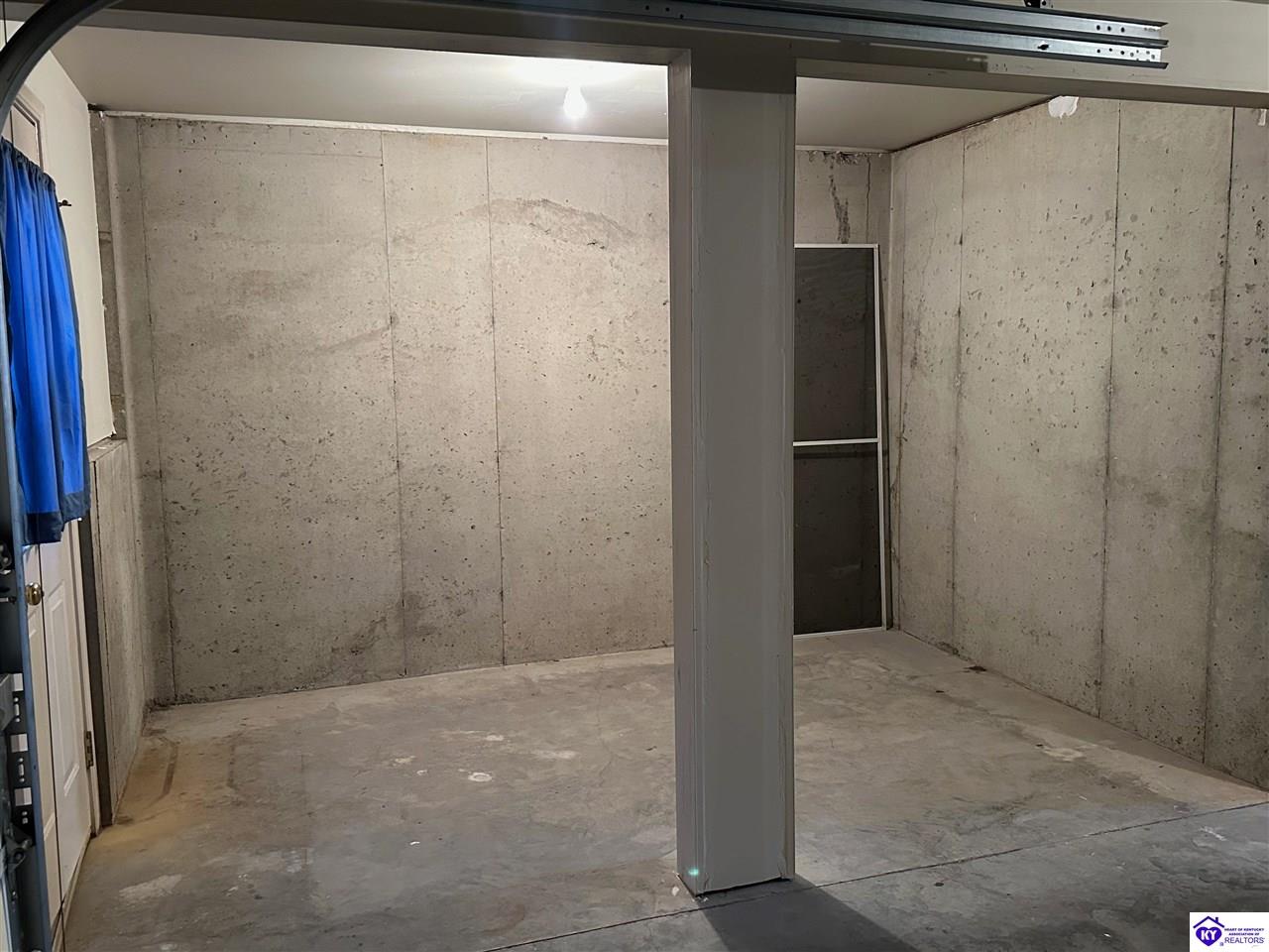 Listing Picture 11 Bear Oak Court Cecilia, KY 42724 MLS HK25005022