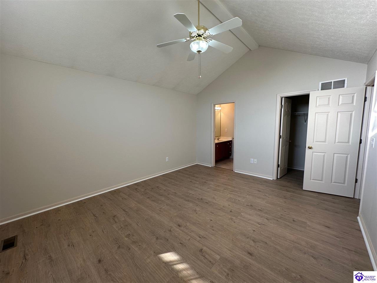 Listing Picture 11 Bear Oak Court Cecilia, KY 42724 MLS HK25005022