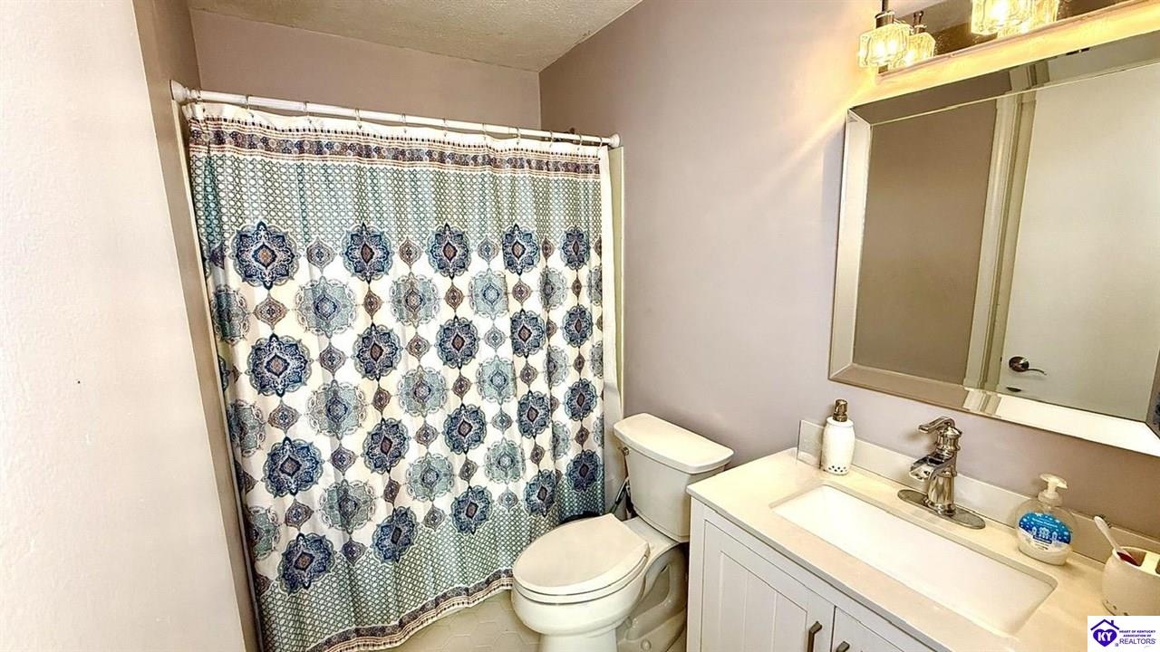 Listing Picture 489 Piping Rock Road Brandenburg, KY 40108 MLS HK25005025