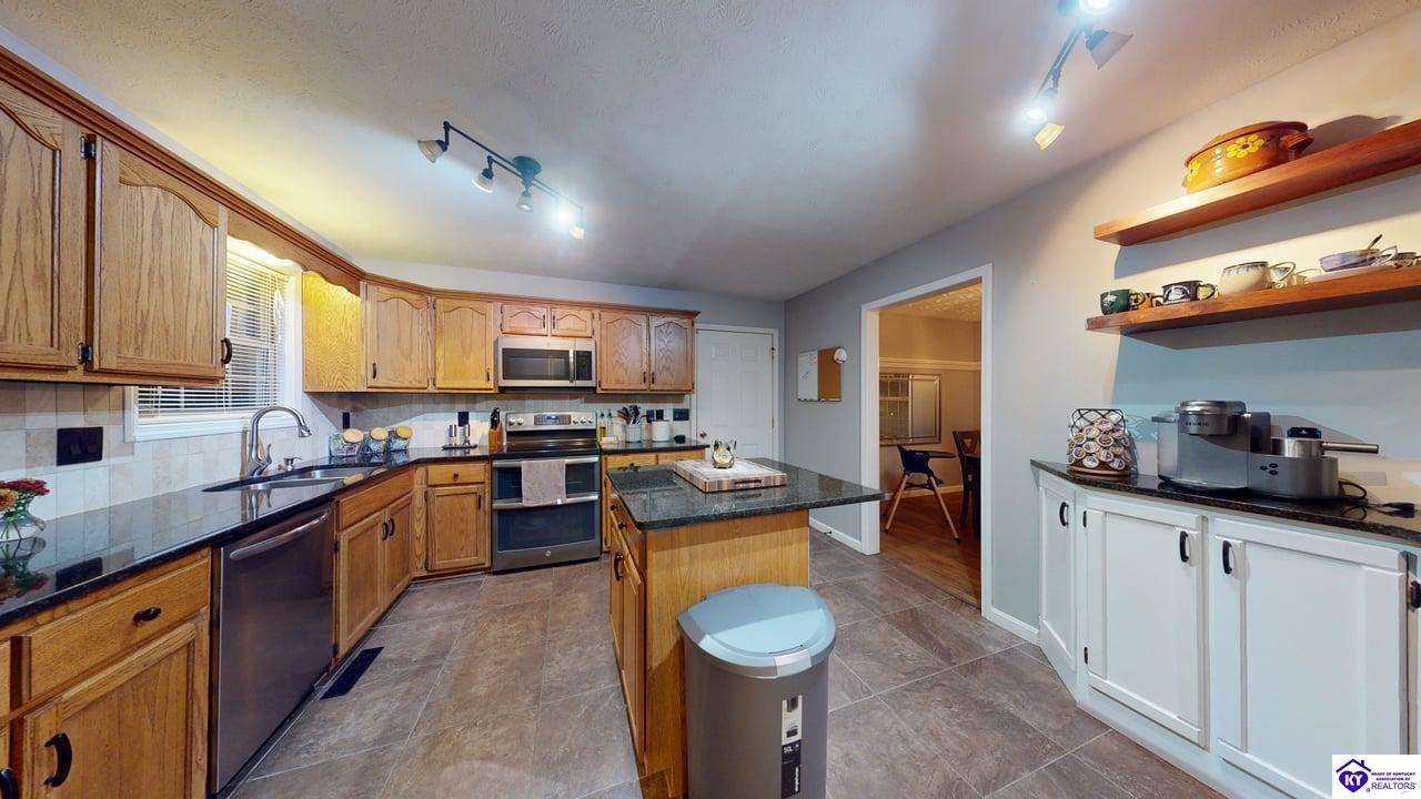 Listing Picture 114 Seth Court Radcliff, KY 40160 MLS HK25005035