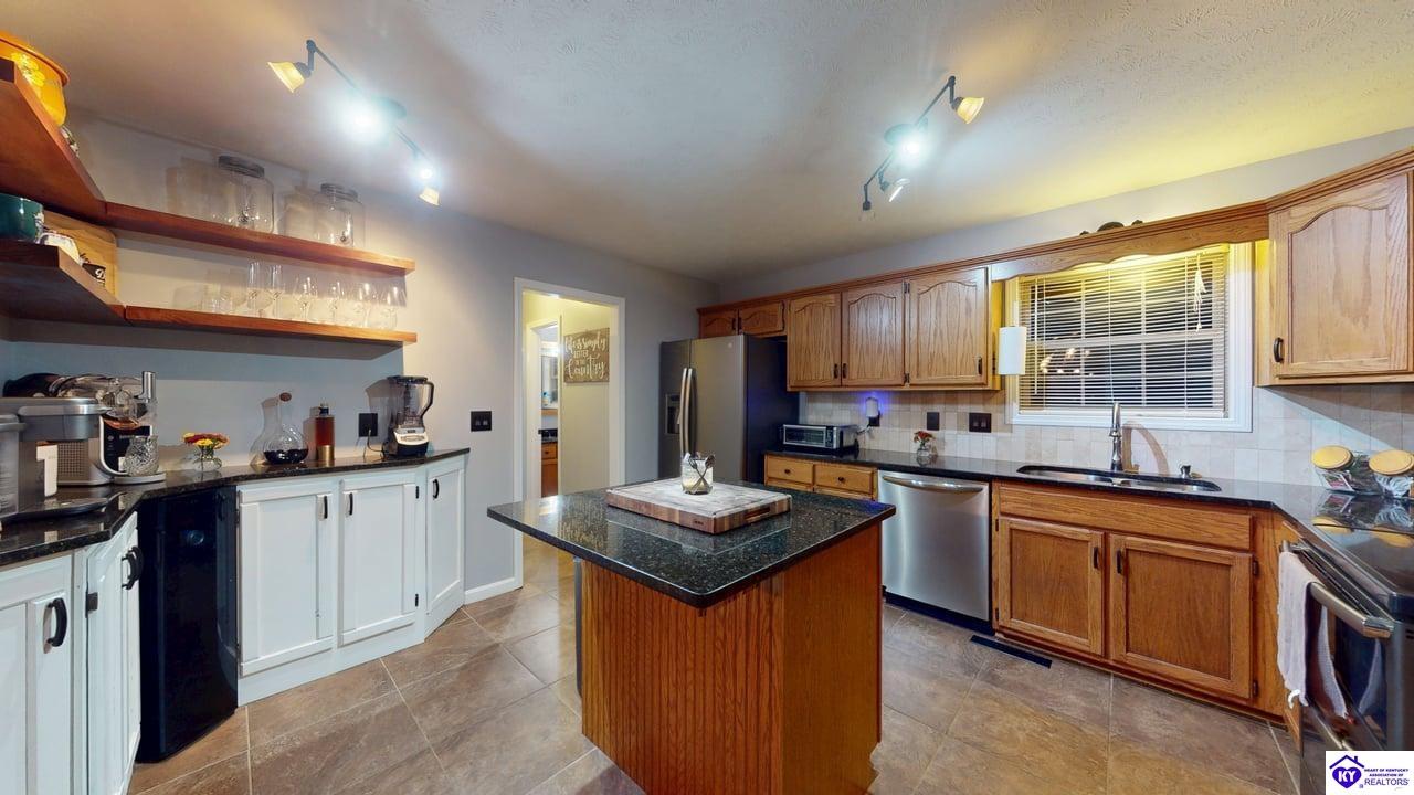 Listing Picture 114 Seth Court Radcliff, KY 40160 MLS HK25005035