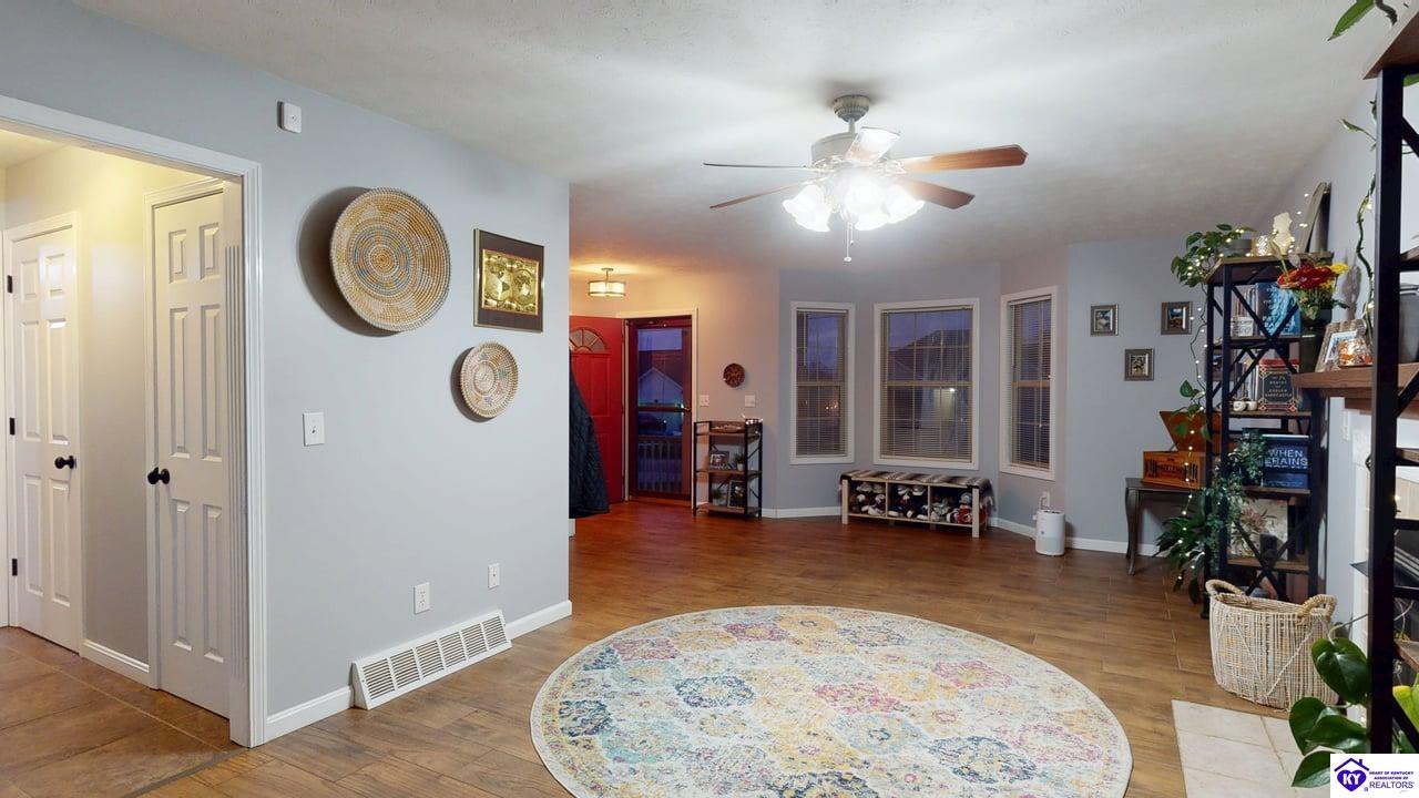 Listing Picture 114 Seth Court Radcliff, KY 40160 MLS HK25005035