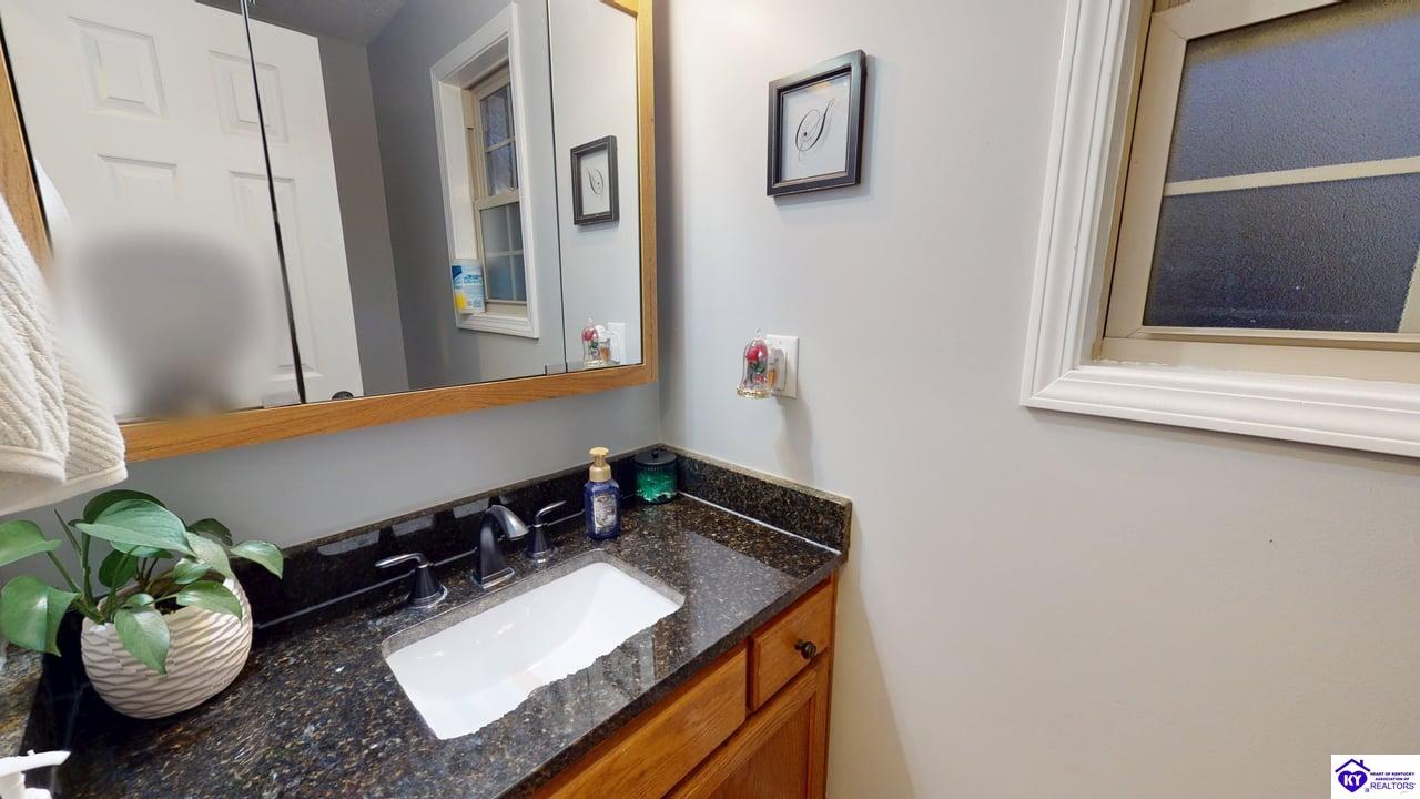 Listing Picture 114 Seth Court Radcliff, KY 40160 MLS HK25005035