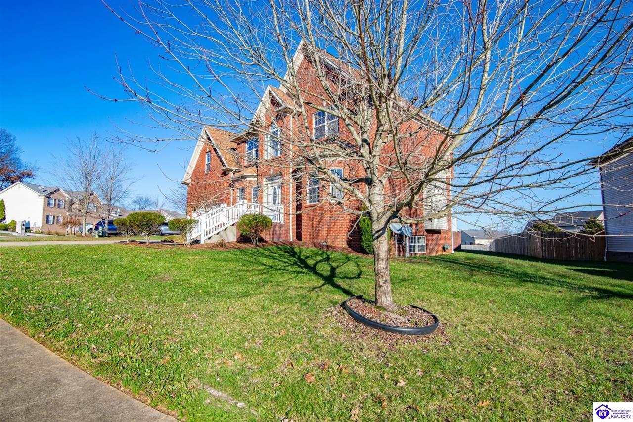 Listing Picture 340 Vineland Place Drive Vine Grove, KY 40175 MLS HK25005041
