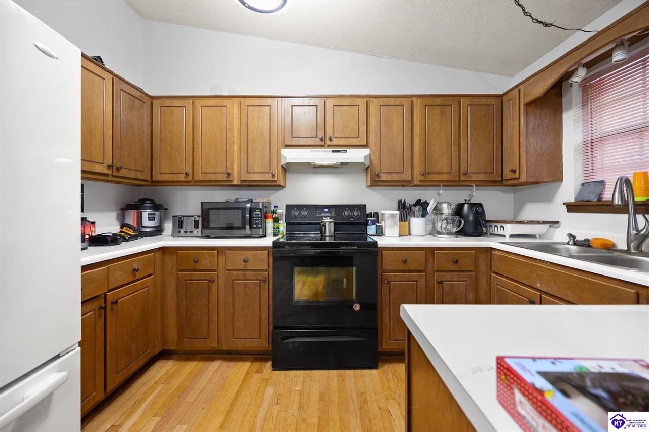 Listing Picture 1964 Rineyville Big Springs Road Rineyville, KY 40162 MLS HK25005075